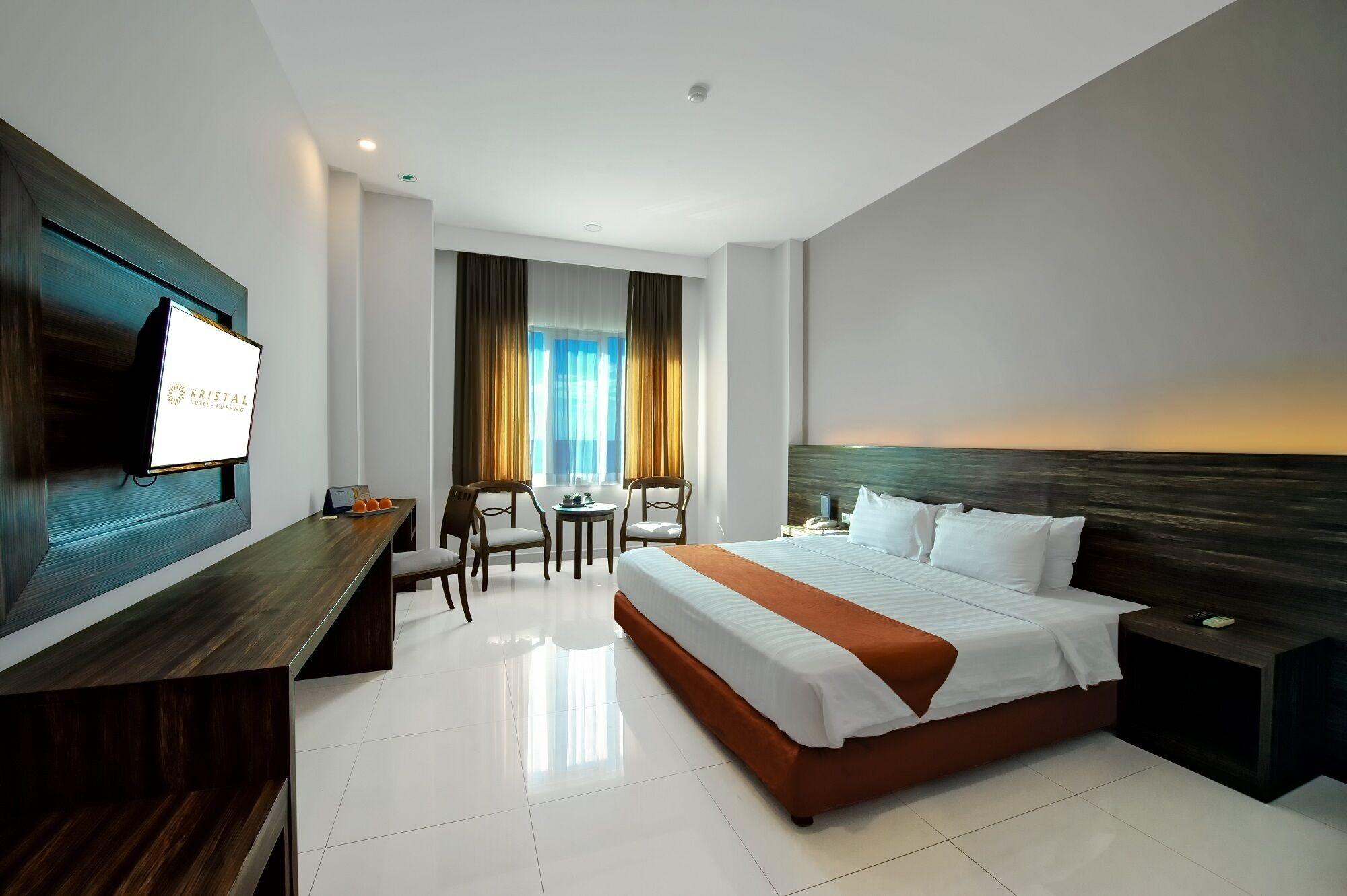 Kristal Hotel Kupang Kupang  Extérieur photo